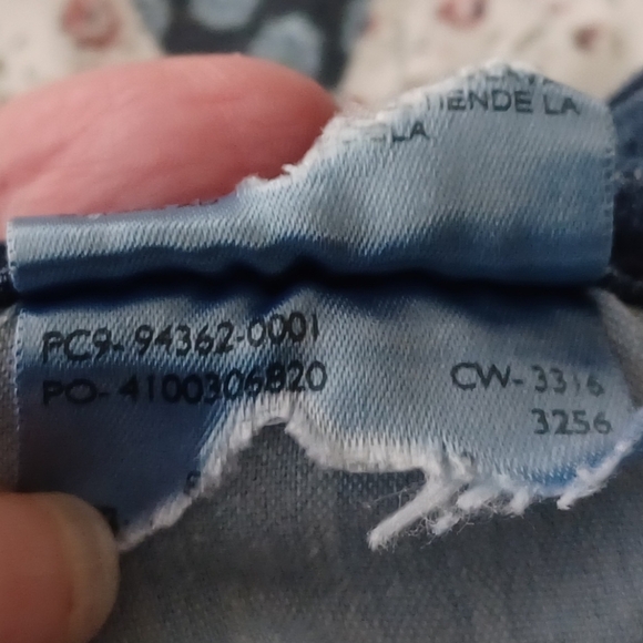 🍒 Levi's Signature Denim Raw Hem Jeans - Picture 8 of 9